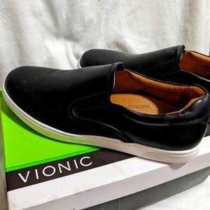 Vionic Men's Leather Slip on Sneakers - Size 9M